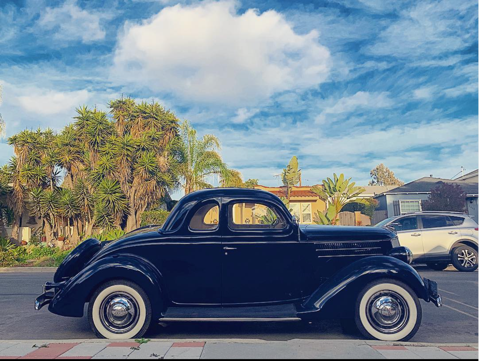 1936 Ford Model 68 5 Window Coupe